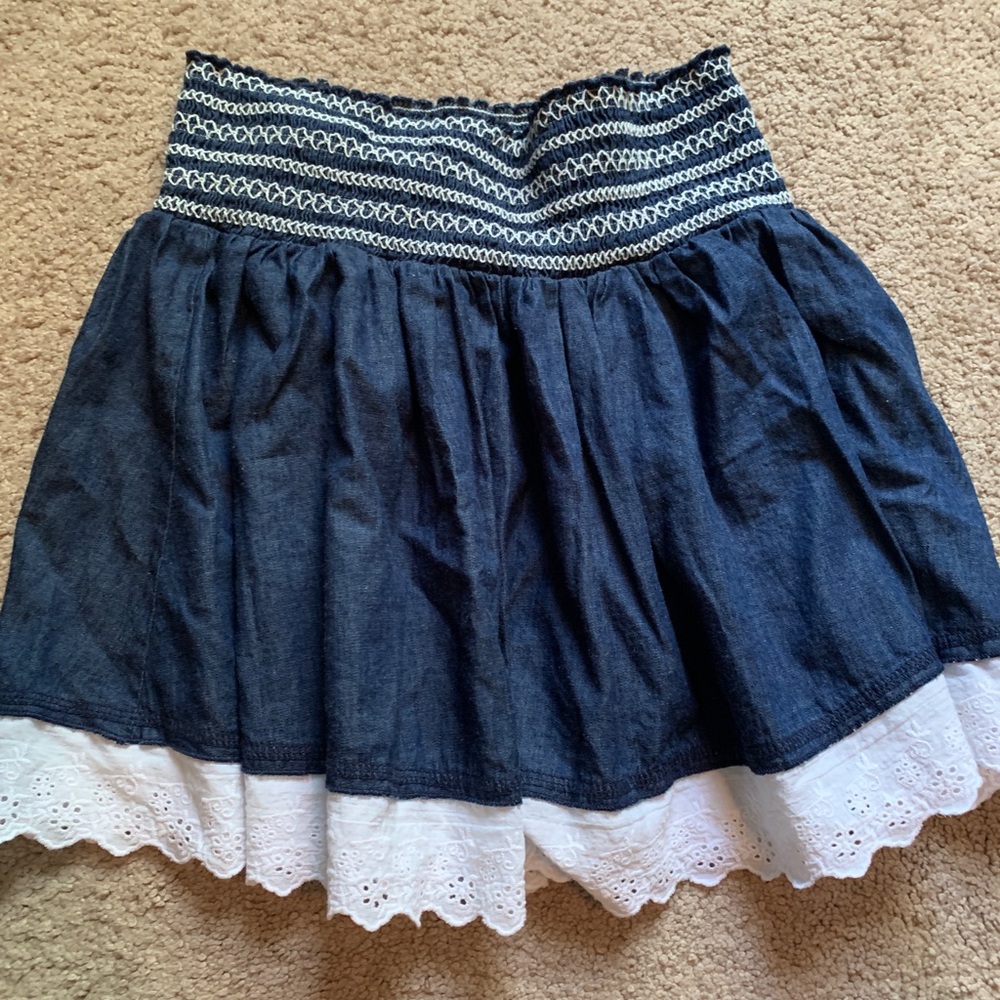 Denim colored skirt